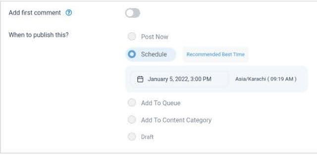 Social media scheduling interface showing options for setting the best posting time and managing post timing.